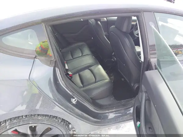 5YJ3E1EC8NF356065 2022 TESLA MODEL 3 - Image 8