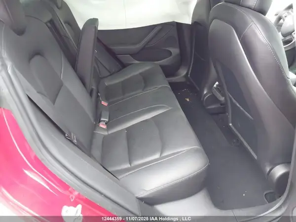 5YJ3E1EC8PF397881 2023 TESLA MODEL 3 - Image 8
