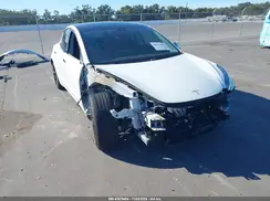 5YJ3E1EC8PF476256 2023 TESLA MODEL 3