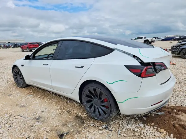 5YJ3E1EC8PF503097 2023 TESLA MODEL 3 - Image 2