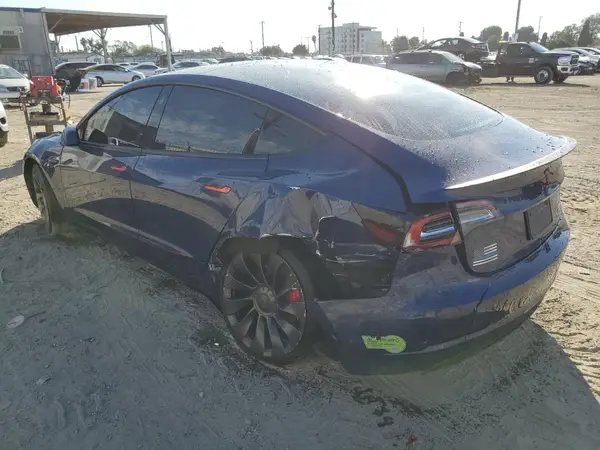 5YJ3E1EC8PF517792 2023 TESLA MODEL 3 - Image 2