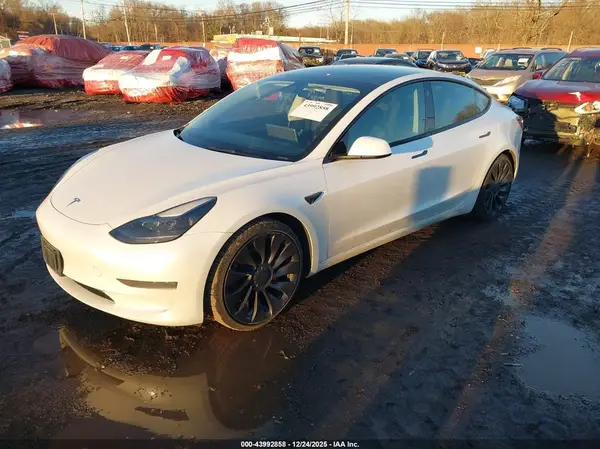 5YJ3E1EC8PF559492 2023 TESLA MODEL 3 - Image 2