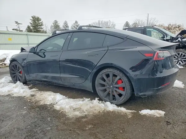5YJ3E1EC8PF575451 2023 TESLA MODEL 3 - Image 2