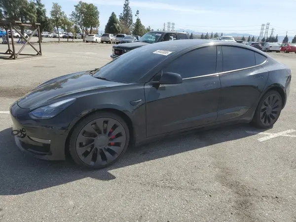 5YJ3E1EC8PF586885 2023 TESLA MODEL 3 - Image 1