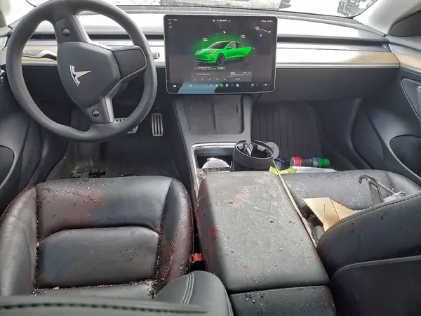 5YJ3E1EC8PF588037 2023 TESLA MODEL 3 - Image 8