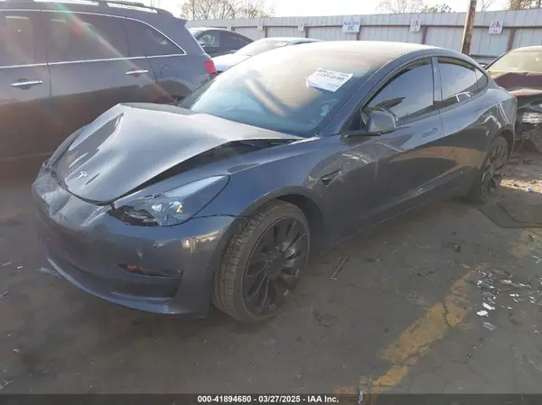 5YJ3E1EC8PF590676 2023 TESLA MODEL 3 - Image 2