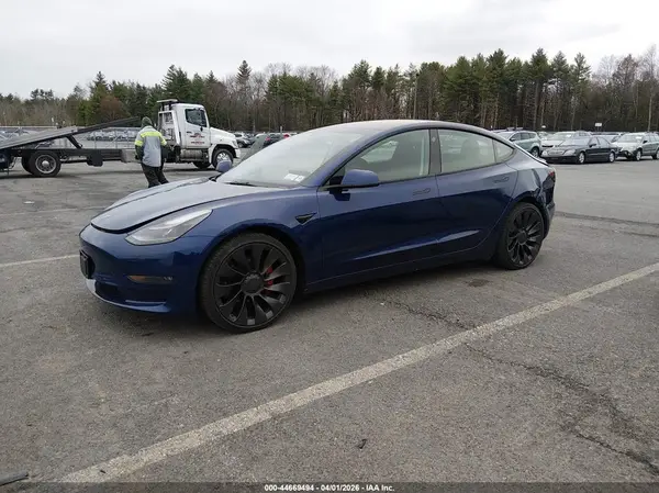 5YJ3E1EC8PF592704 2023 TESLA MODEL 3 - Image 2