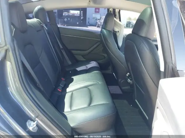 5YJ3E1EC8PF635843 2023 TESLA MODEL 3 - Image 8