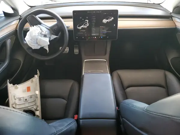 5YJ3E1EC8PF661536 2023 TESLA MODEL 3 - Image 8