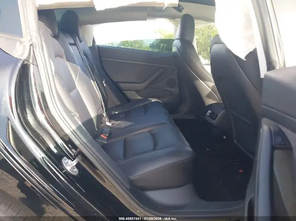 5YJ3E1EC8PF692804 2023 TESLA MODEL 3 - Image 8