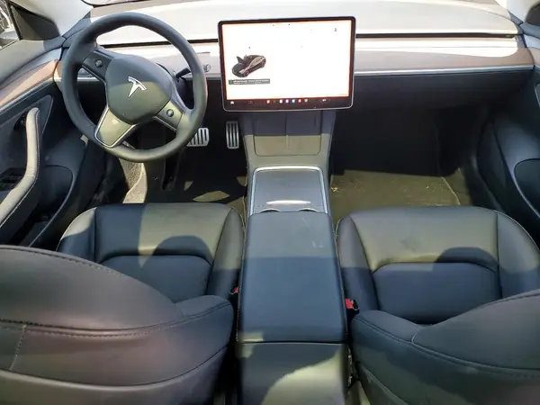 5YJ3E1EC8PF701565 2023 TESLA MODEL 3 - Image 8