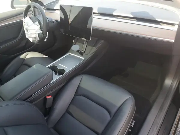 5YJ3E1EC8PF710640 2023 TESLA MODEL 3 - Image 8