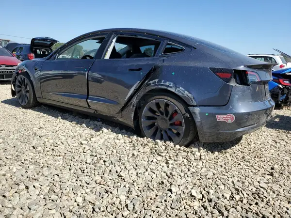 5YJ3E1EC8PF714199 2023 TESLA MODEL 3 - Image 2