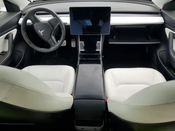 5YJ3E1EC9LF624750 2020 TESLA MODEL 3 - Image 8