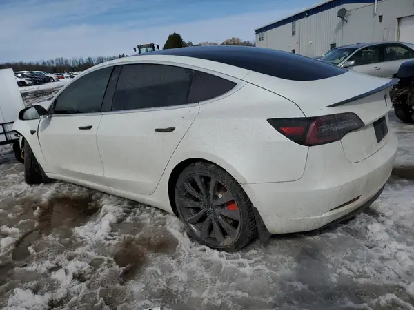 5YJ3E1EC9LF626921 2020 TESLA MODEL 3 - Image 2