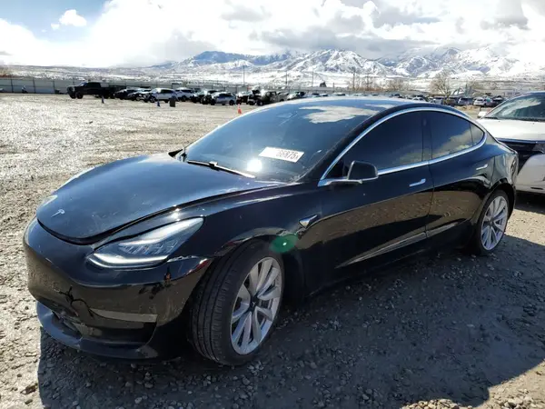 5YJ3E1EC9LF627017 2020 TESLA MODEL 3 - Image 1