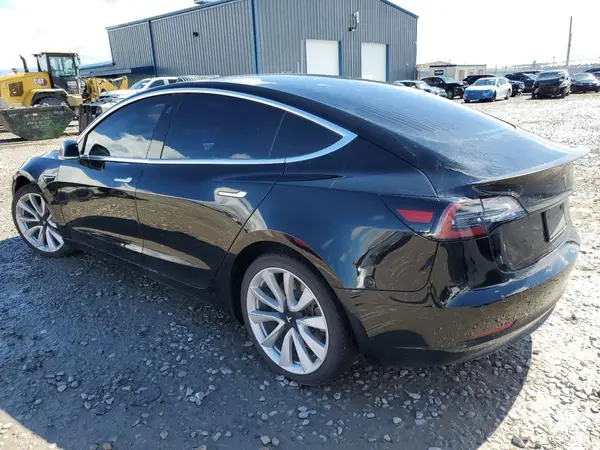 5YJ3E1EC9LF627017 2020 TESLA MODEL 3 - Image 2