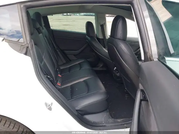 5YJ3E1EC9LF641371 2020 TESLA MODEL 3 - Image 8