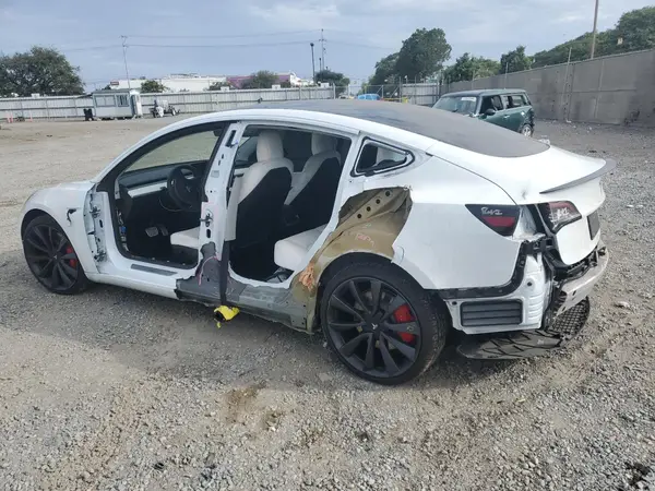 5YJ3E1EC9LF719163 2020 TESLA MODEL 3 - Image 2