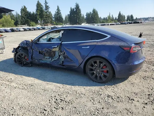 5YJ3E1EC9LF802110 2020 TESLA MODEL 3 - Image 2