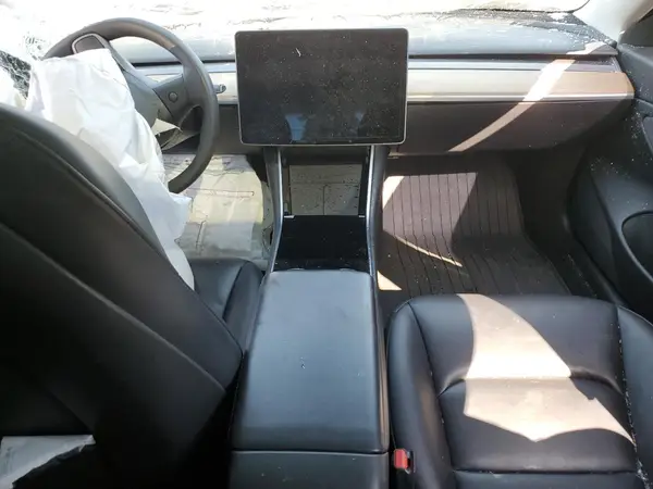 5YJ3E1EC9LF802110 2020 TESLA MODEL 3 - Image 8