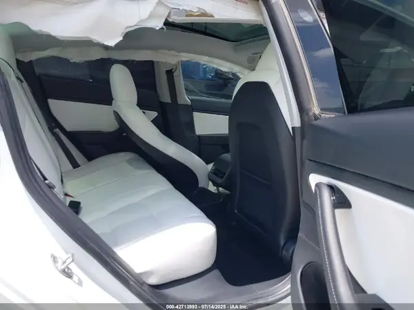 5YJ3E1EC9LF805542 2020 TESLA MODEL 3 - Image 8