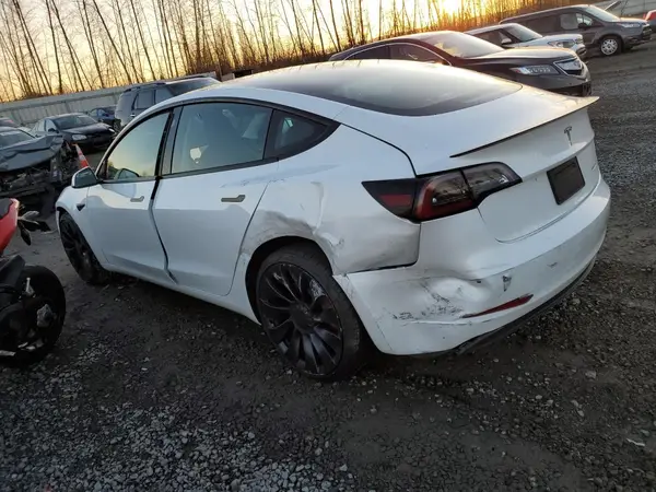 5YJ3E1EC9MF064794 2021 TESLA MODEL 3 - Image 2