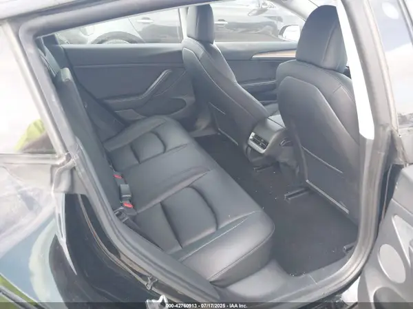 5YJ3E1EC9MF065041 2021 TESLA MODEL 3 - Image 8