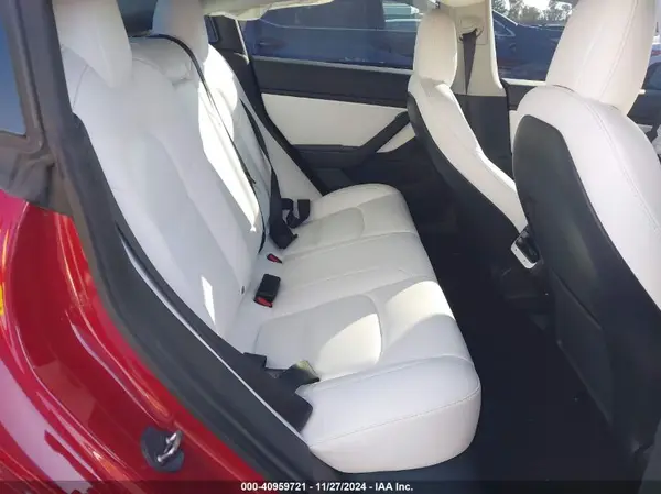 5YJ3E1EC9MF926301 2021 TESLA MODEL 3 - Image 8