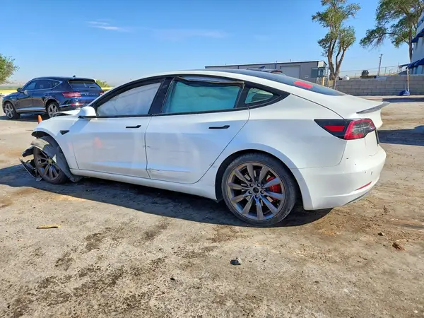 5YJ3E1EC9MF936309 2021 TESLA MODEL 3 - Image 2