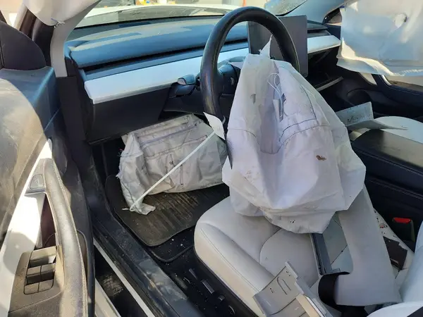 5YJ3E1EC9MF936309 2021 TESLA MODEL 3 - Image 8