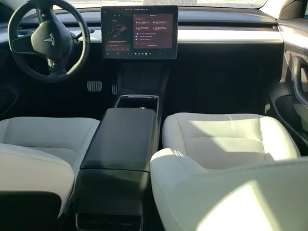 5YJ3E1EC9MF975546 2021 TESLA MODEL 3 - Image 8