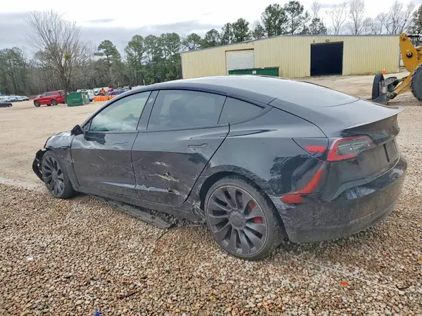 5YJ3E1EC9MF992377 2021 TESLA MODEL 3 - Image 2