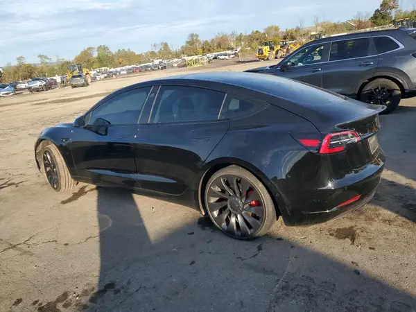 5YJ3E1EC9NF103563 2022 TESLA MODEL 3 - Image 2