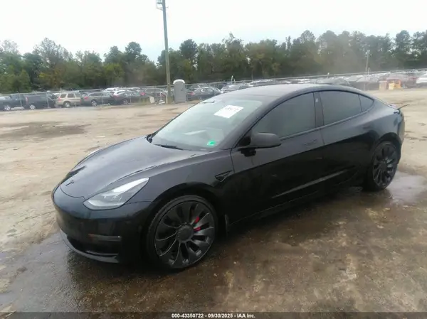 5YJ3E1EC9NF110108 2022 TESLA MODEL 3 - Image 2