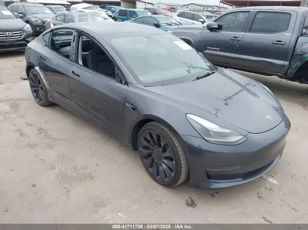 5YJ3E1EC9NF130410 2022 TESLA MODEL 3 - Image 1