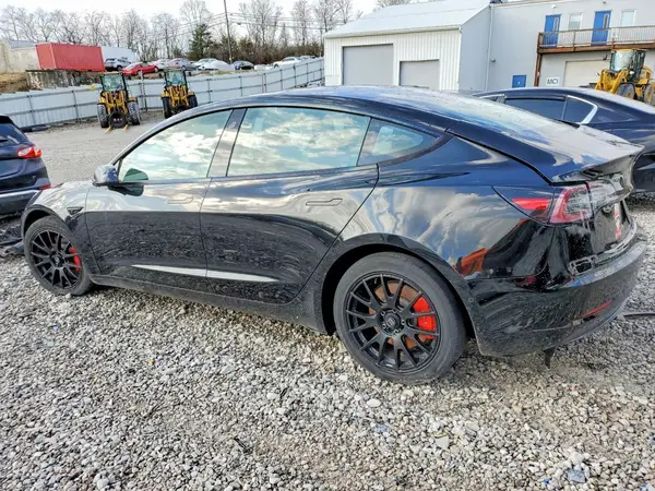 5YJ3E1EC9NF200794 2022 TESLA MODEL 3 - Image 2