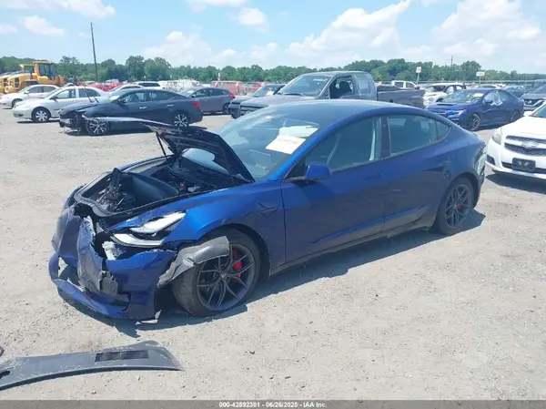 5YJ3E1EC9NF203324 2022 TESLA MODEL 3 - Image 2