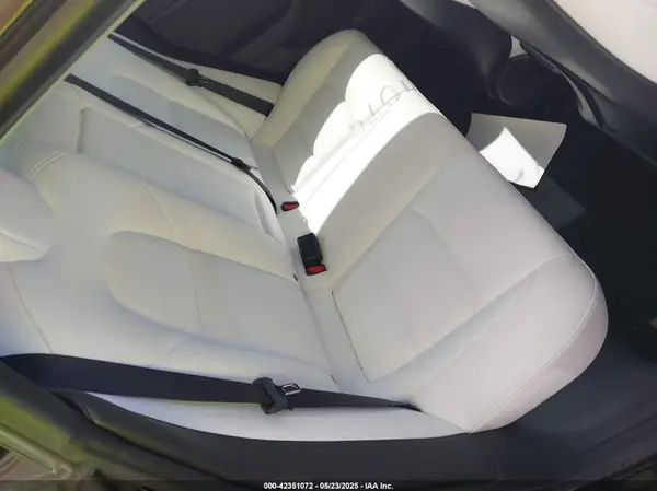 5YJ3E1EC9NF240616 2022 TESLA MODEL 3 - Image 8