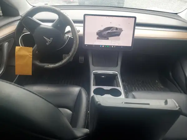 5YJ3E1EC9NF248327 2022 TESLA MODEL 3 - Image 8