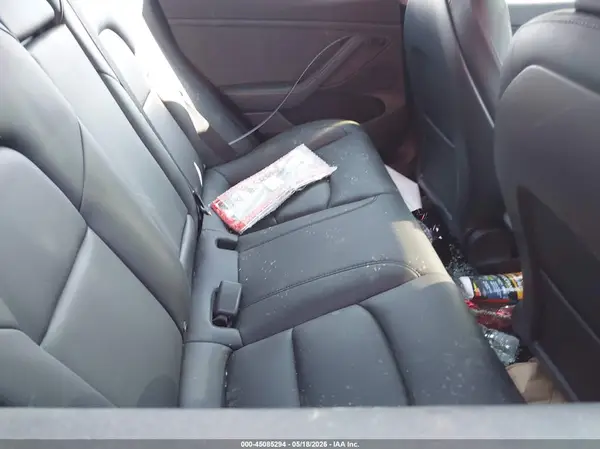 5YJ3E1EC9NF263331 2022 TESLA MODEL 3 - Image 8