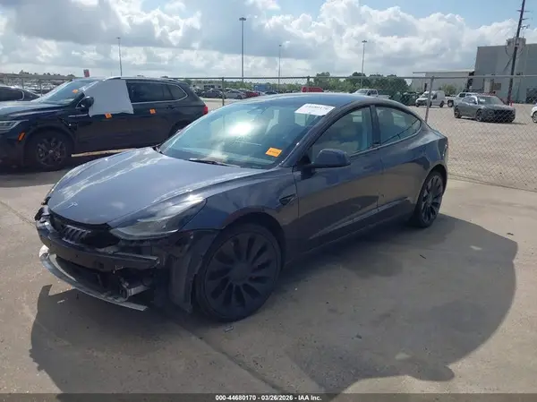 5YJ3E1EC9NF275642 2022 TESLA MODEL 3 - Image 2