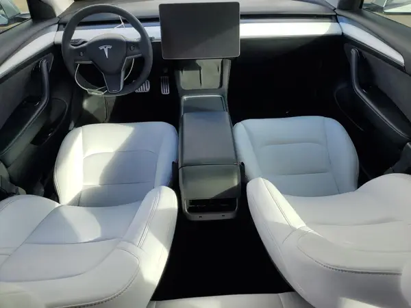 5YJ3E1EC9NF275883 2022 TESLA MODEL 3 - Image 8