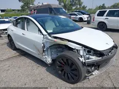 5YJ3E1EC9NF294837 2022 TESLA MODEL 3