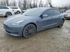 5YJ3E1EC9NF329411 2022 TESLA MODEL 3