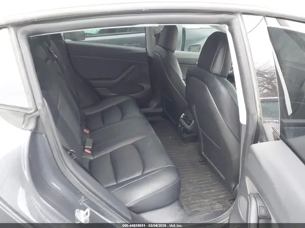 5YJ3E1EC9NF348119 2022 TESLA MODEL 3 - Image 8