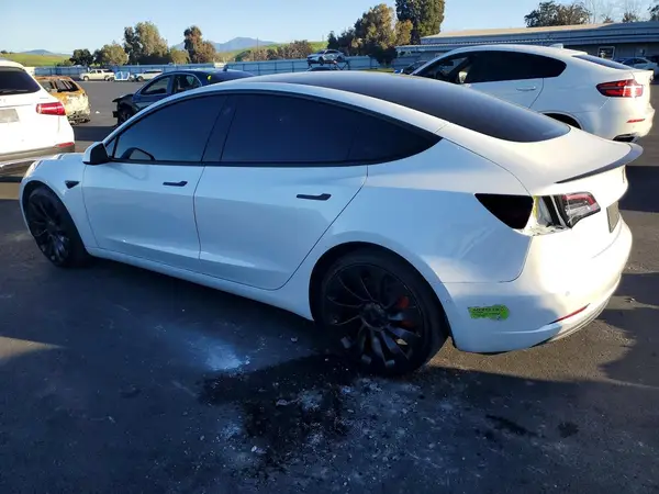 5YJ3E1EC9NF363090 2022 TESLA MODEL 3 - Image 2