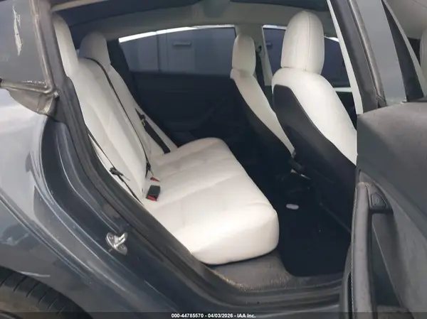 5YJ3E1EC9PF399669 2023 TESLA MODEL 3 - Image 8