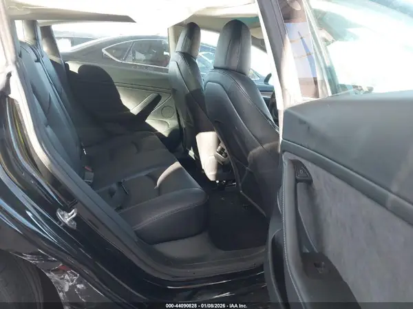 5YJ3E1EC9PF471311 2023 TESLA MODEL 3 - Image 8