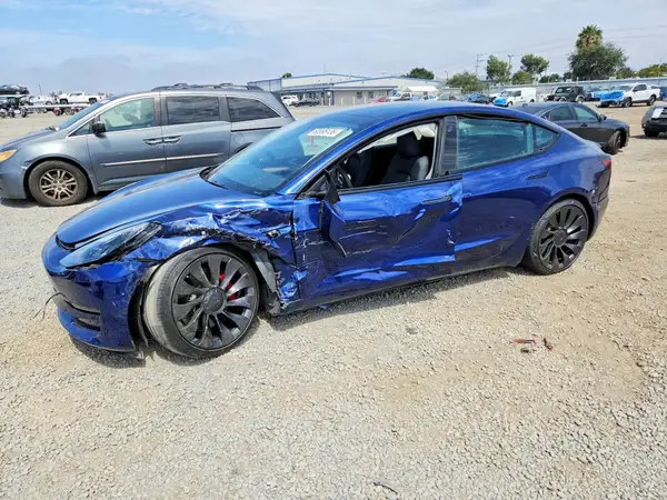 5YJ3E1EC9PF494152 2023 TESLA MODEL 3 - Image 1
